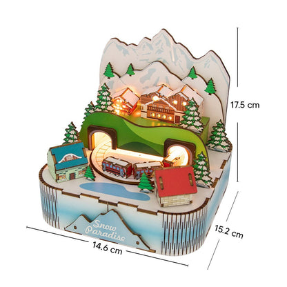 Doğu Ekspresi dekoratif tren maketi – raylar üzerinde klasik vagonlu set ve nostaljik tasarım -2
