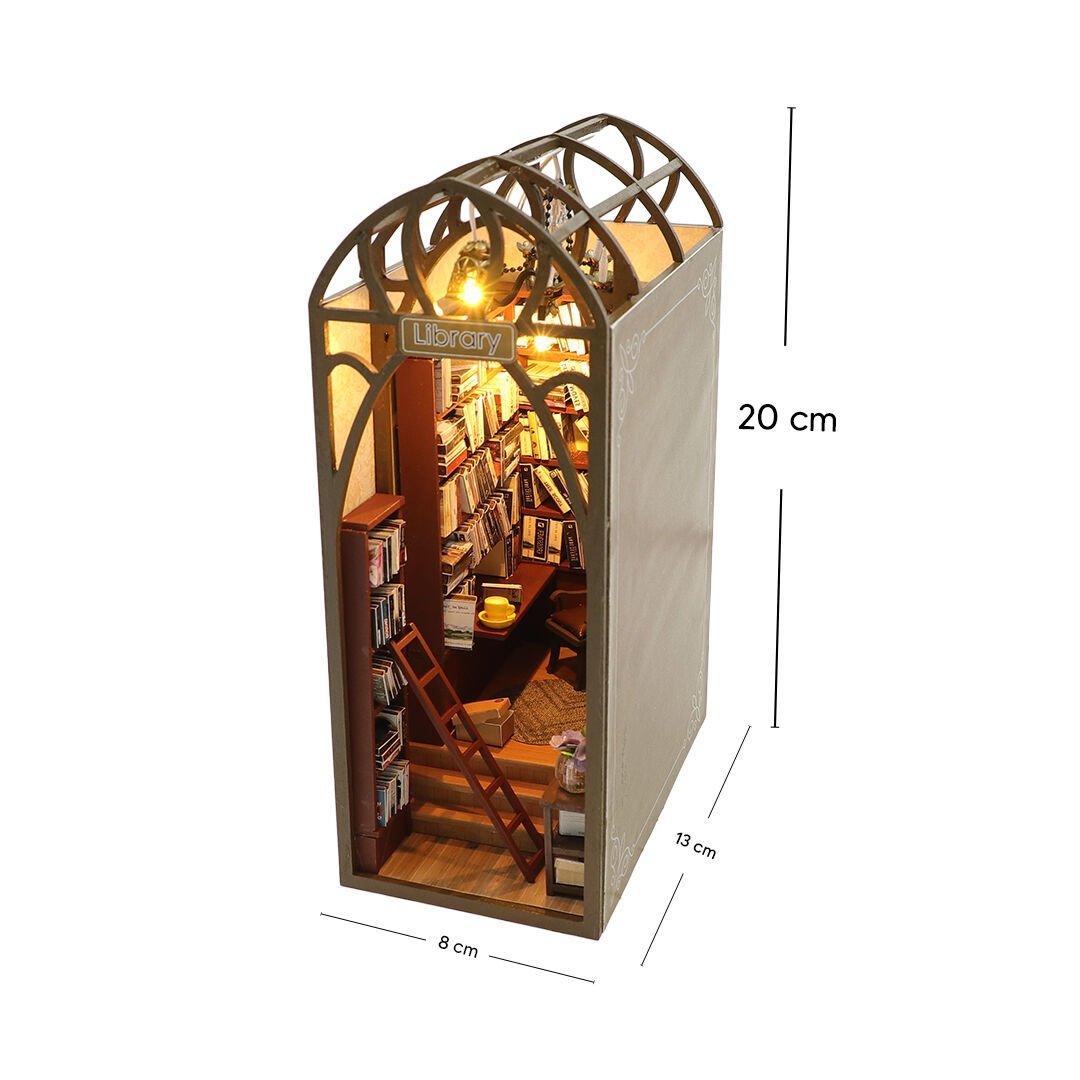 Kitap Köşesi minyatür ev aksesuarı – dekoratif kitaplar ve koltuk detayıyla okuma alanı modelleme -2