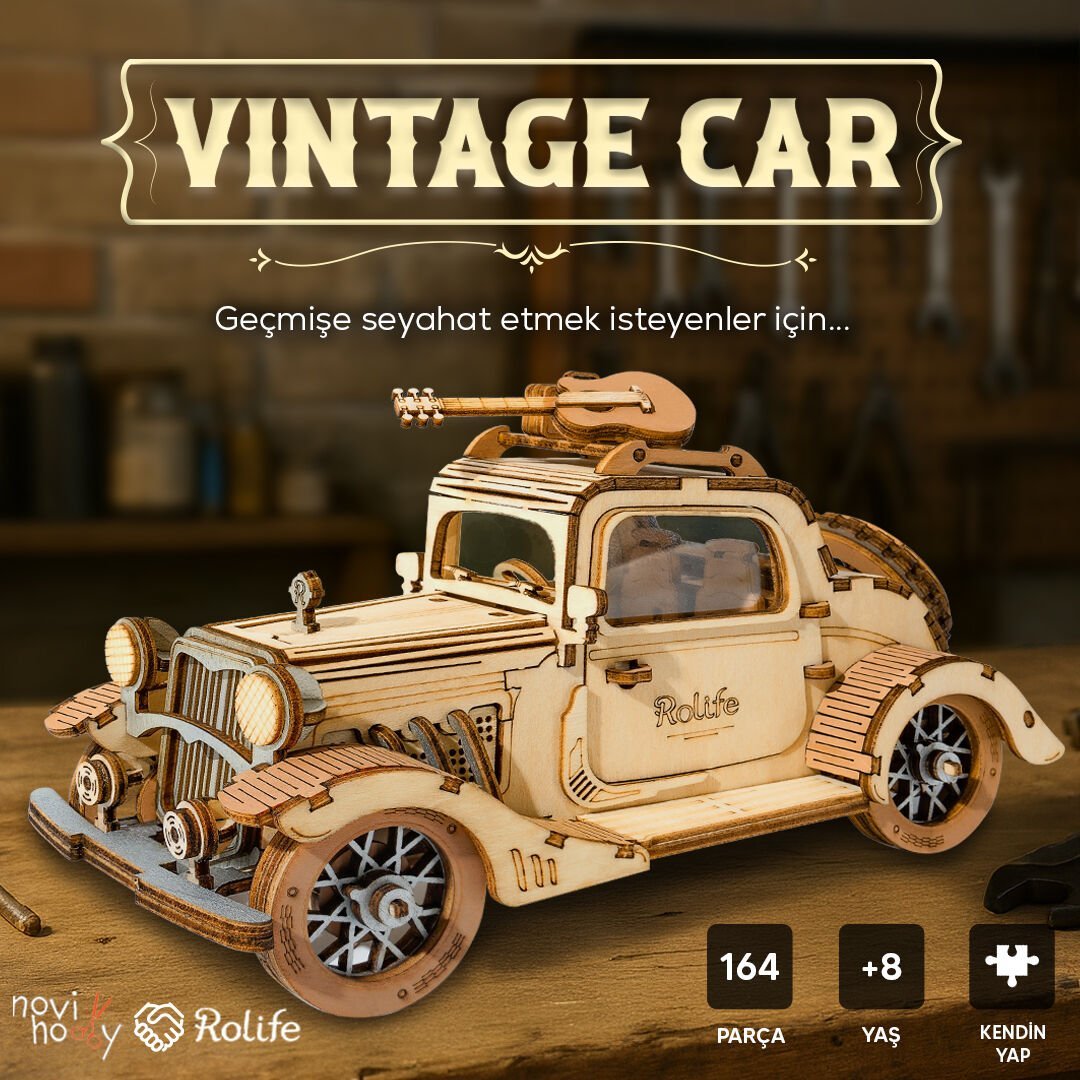 Vintage Car minyatür klasik araba modeli – ahşap detaylarla yapılmış retro otomobil, üst kısmında gitar detayıyla dikkat çeken maket -1